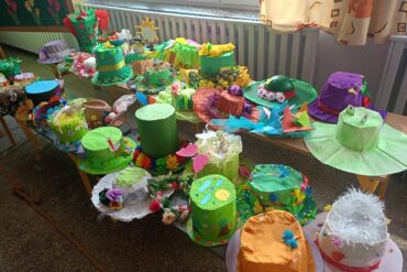 Sukcesy artystyczne dziewczynek z oddziałów przedszkolnych