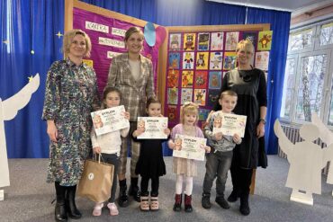 Sukcesy dziewcząt w konkursie plastycznym